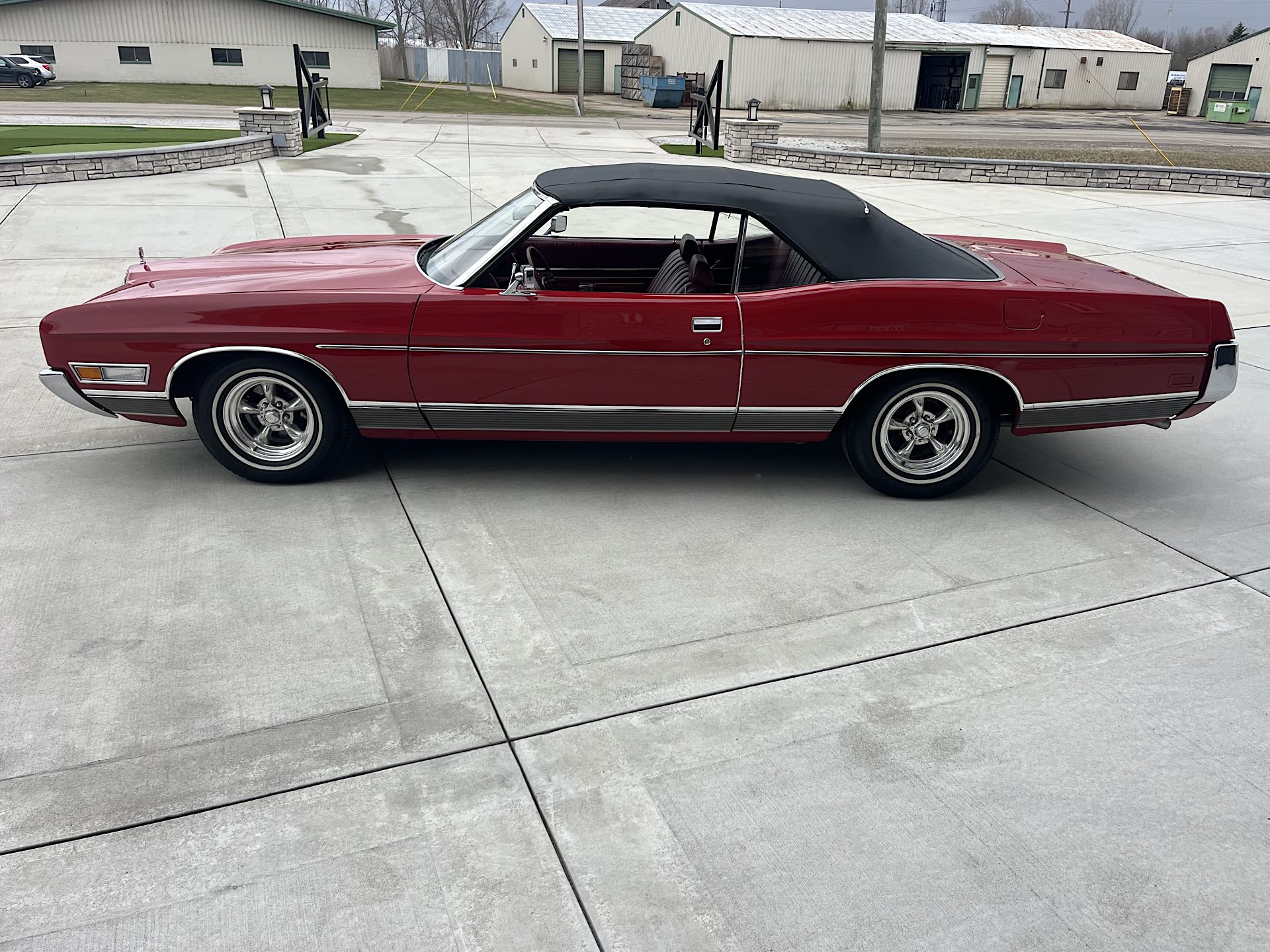 独特な店 1972 Ford LTD Convertible for sale 和書