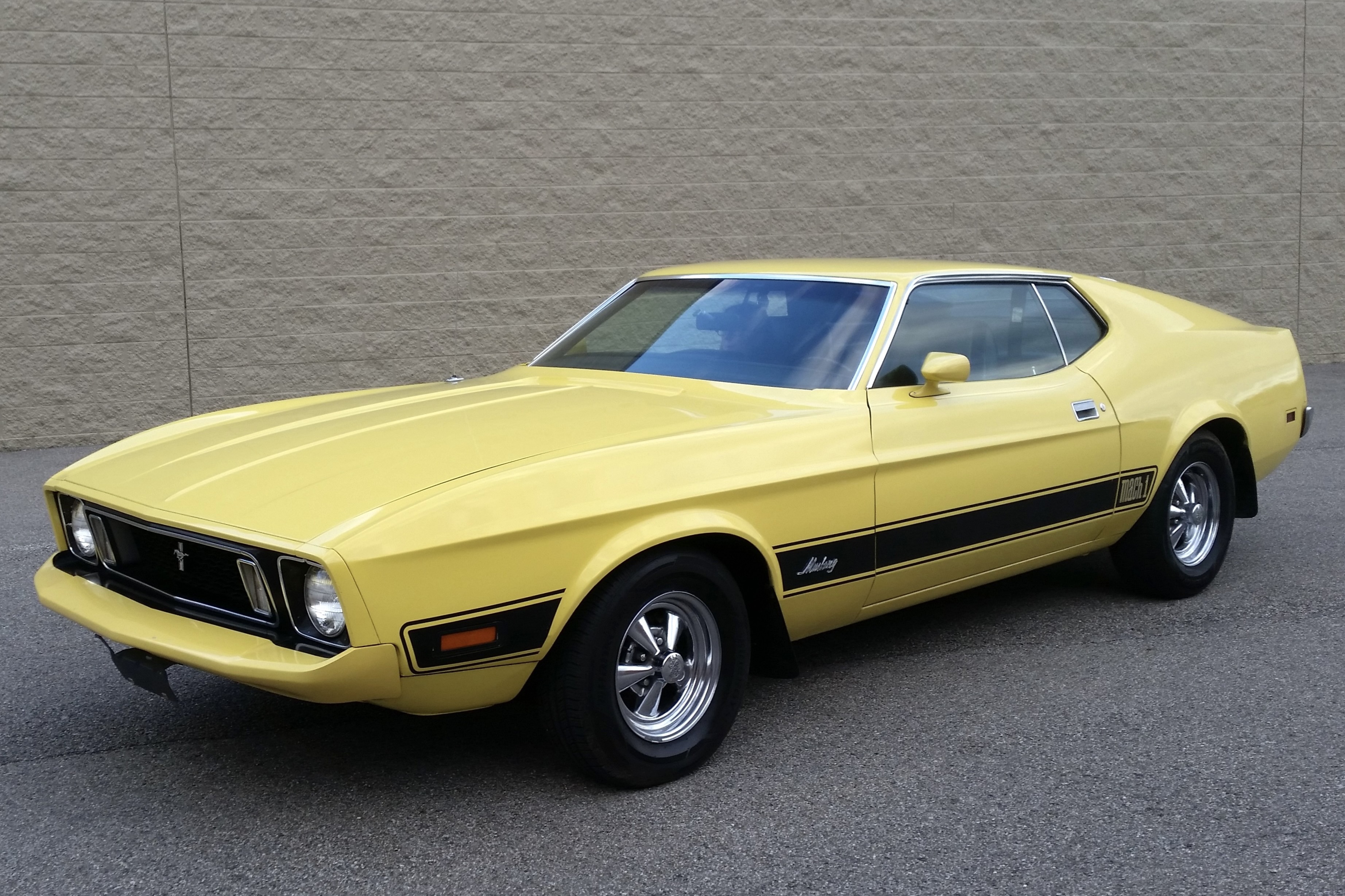 1973 Ford Mustang Mach 1 3-Speed