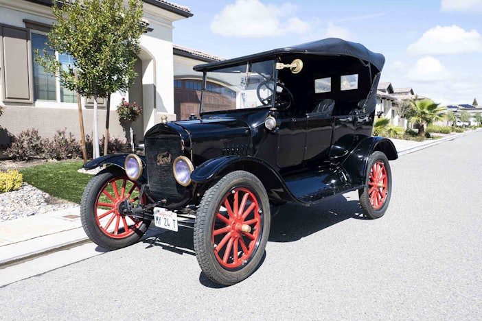 1924 Ford Model T Touring Car & Cullen Enclosed Trailer