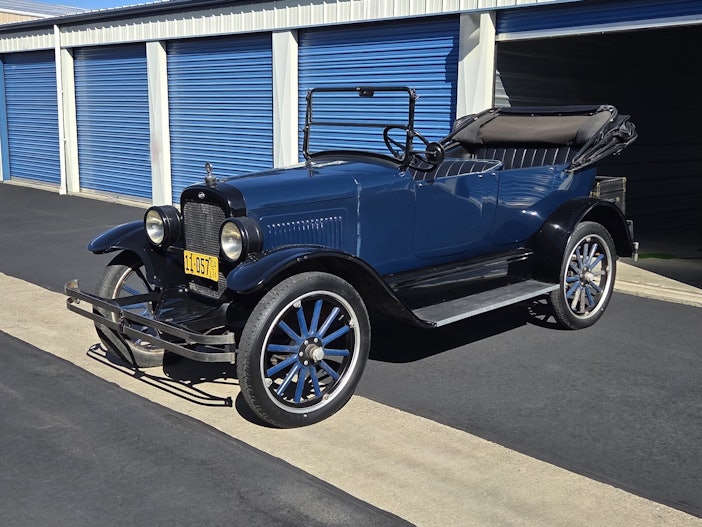 1924 Willys-Knight Model 64 Touring 