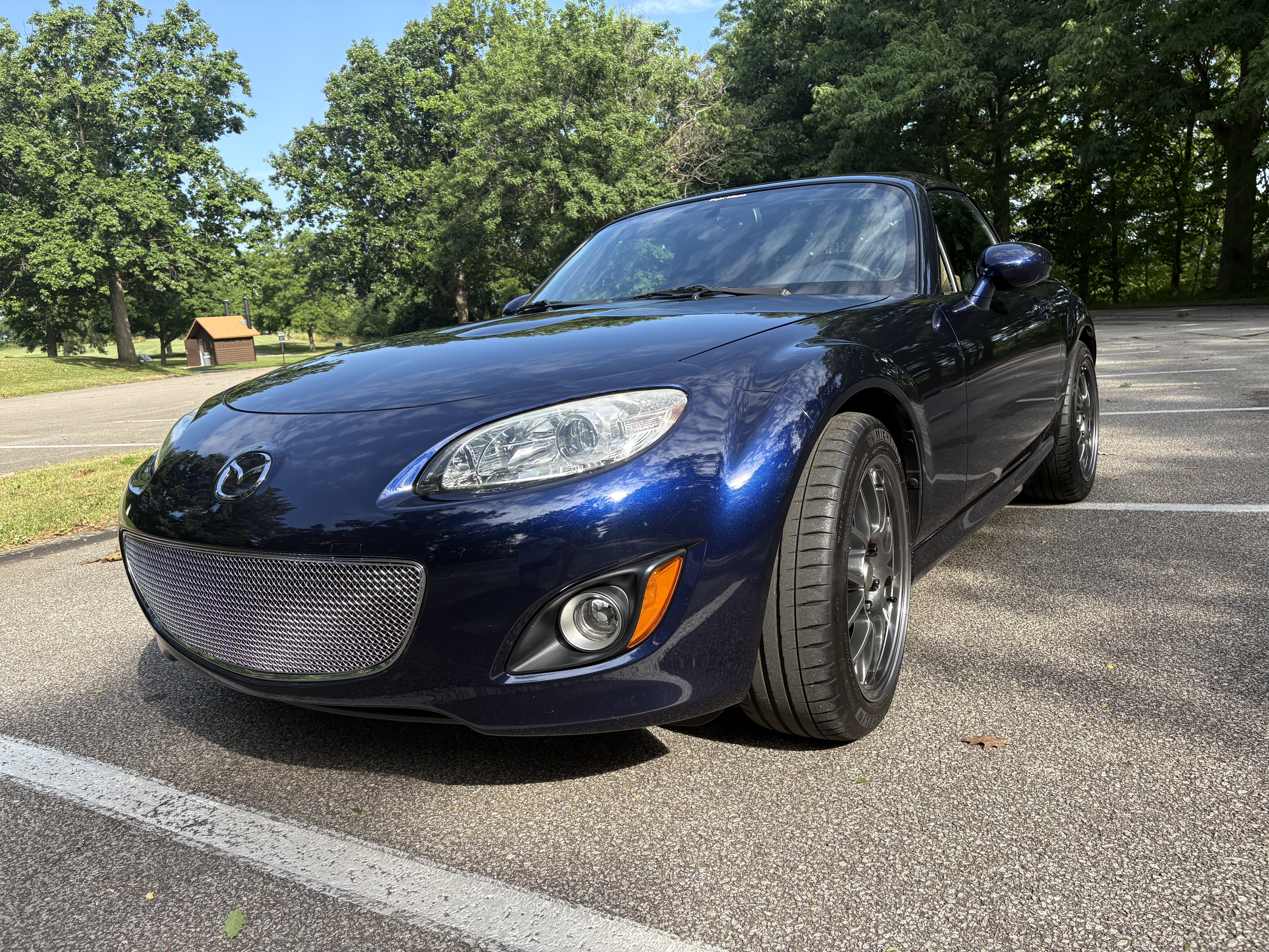 One-Owner 22k-Mile 2011 Mazda MX-5 Miata Grand Touring PRHT 