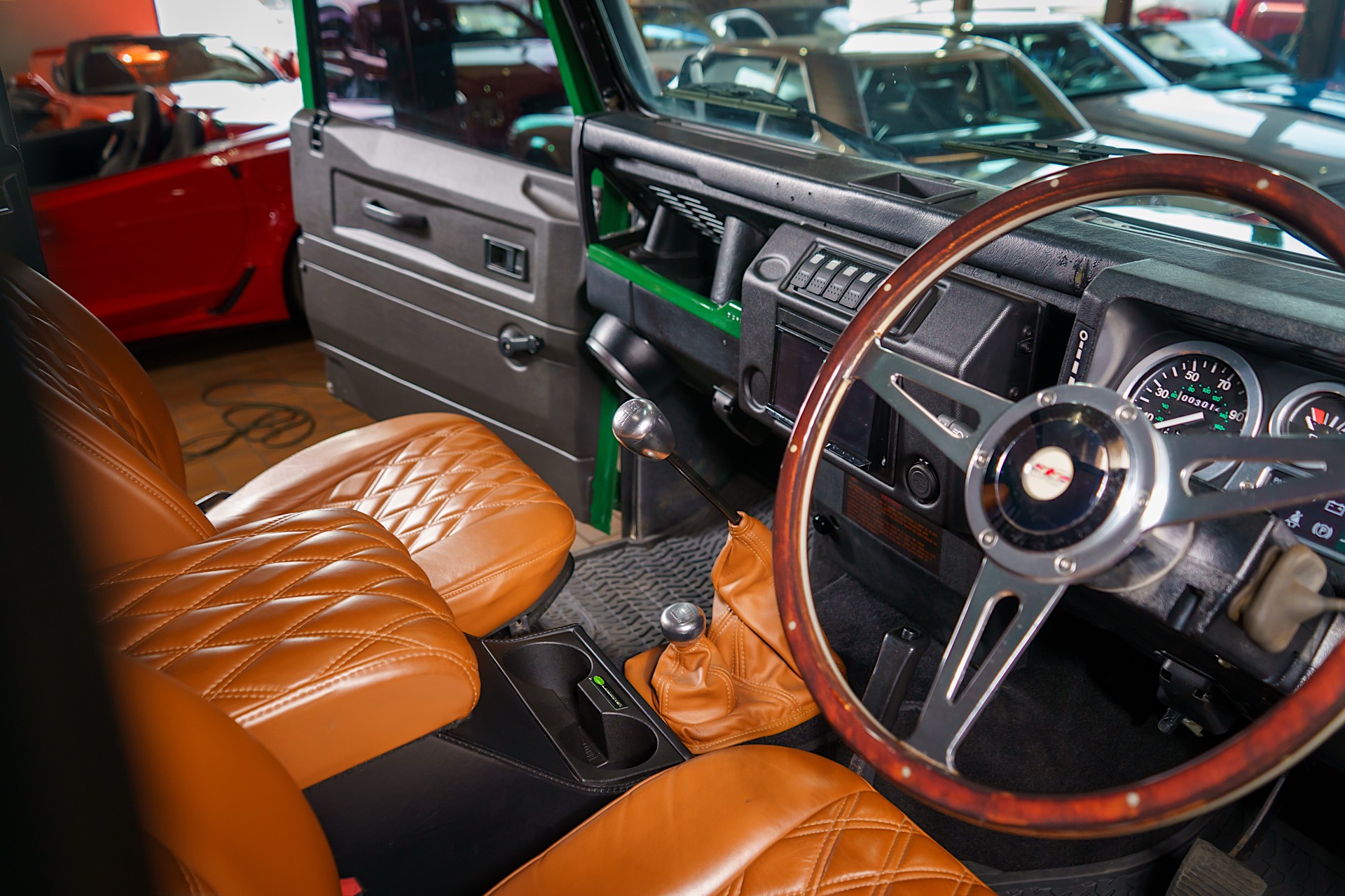 89LandRover110129R