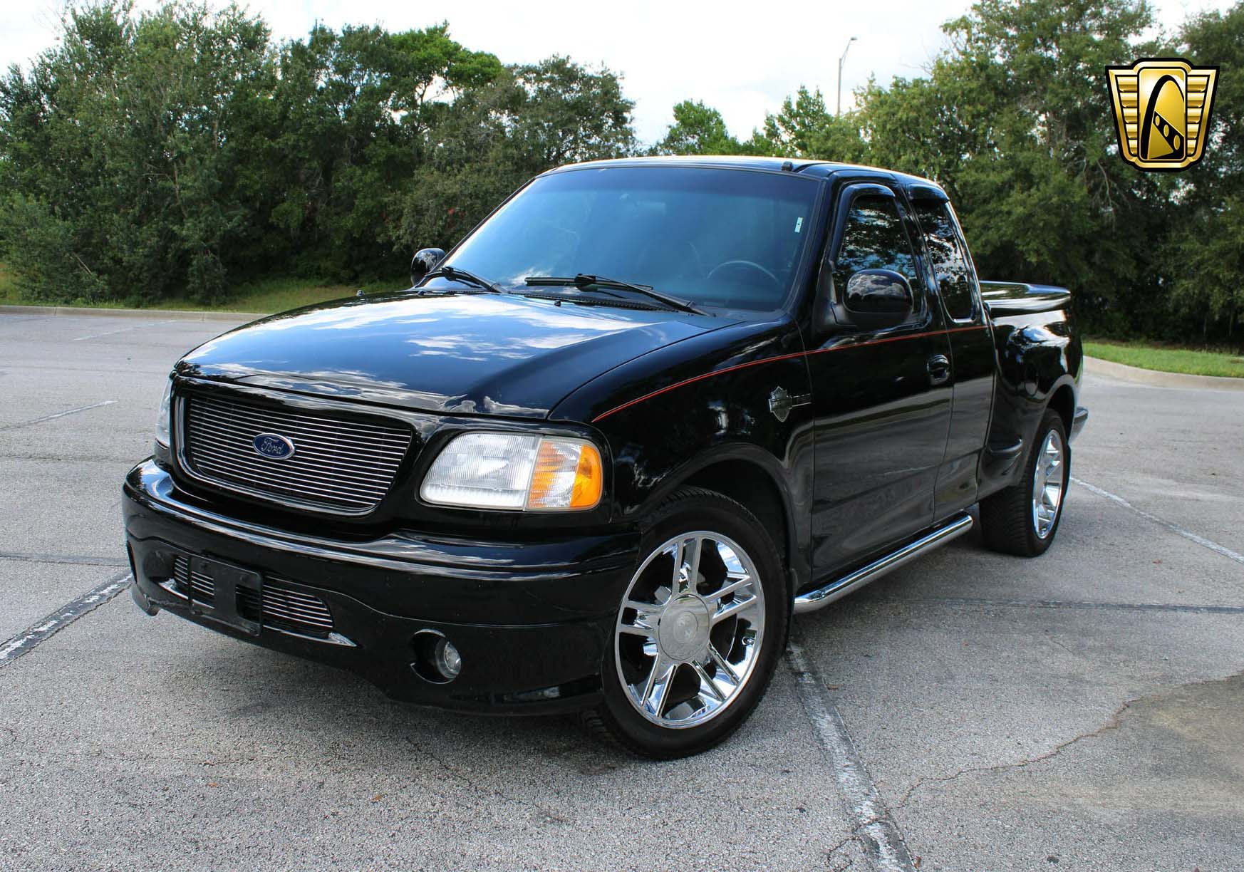35k-Mile 2000 Ford F-150 Harley-Davidson Edition SuperCab