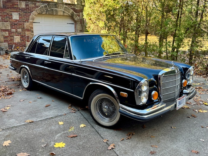 1973 Mercedes-Benz 280SE 4.5 Sedan