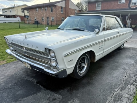 1965 Plymouth Sport Fury 2-Door Hardtop 383
