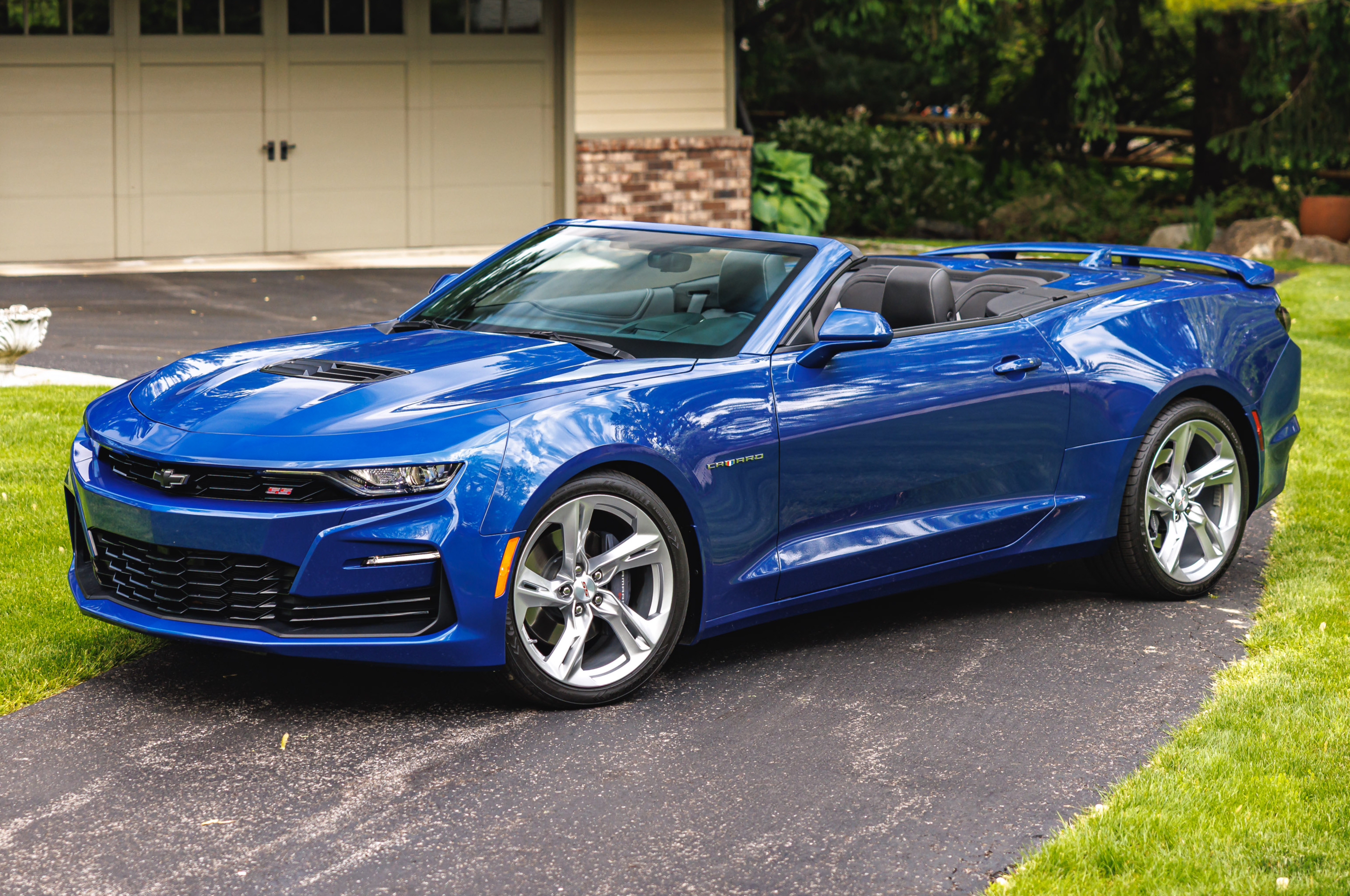 8k-Mile 2020 Chevrolet Camaro 2SS Convertible 