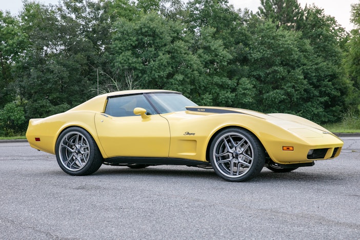 Fuel-Injected 540-Powered 1974 Chevrolet Corvette Coupe Restomod 6-Speed