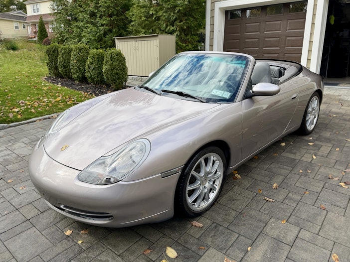 2001 Porsche 911 Carrera Cabriolet 6-Speed