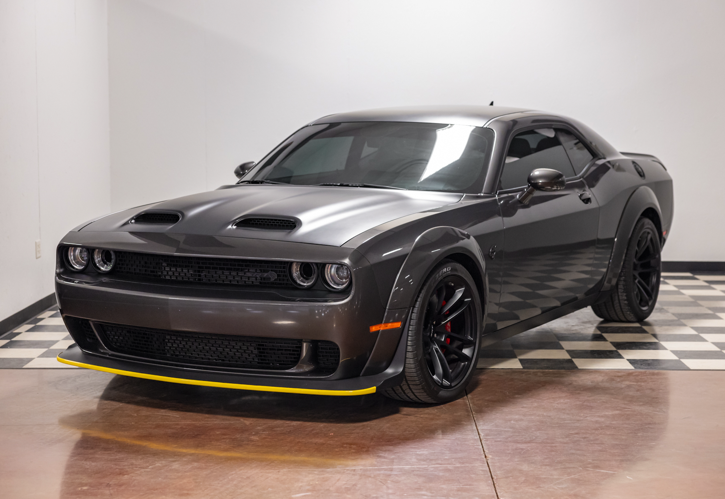 326-Mile 2023 Dodge Challenger SRT Hellcat Widebody Jailbreak