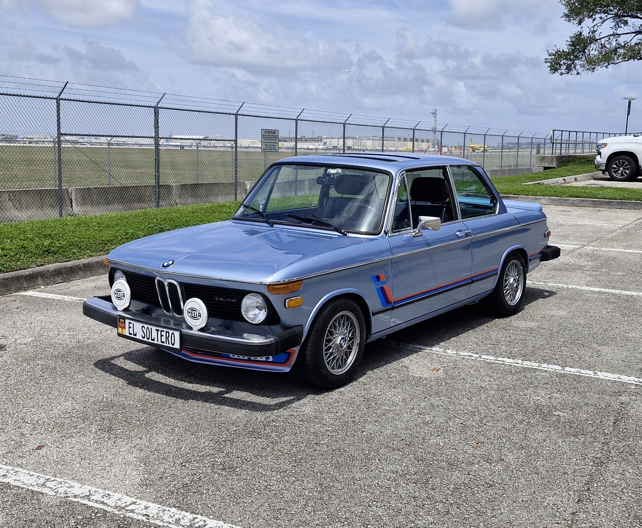 1976 BMW 2002 4-Speed