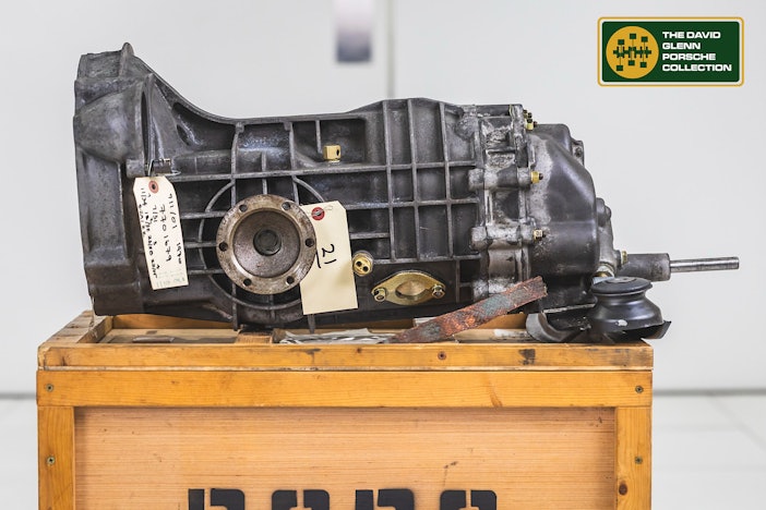 Porsche 901 5-speed Transmission (Lot 41)