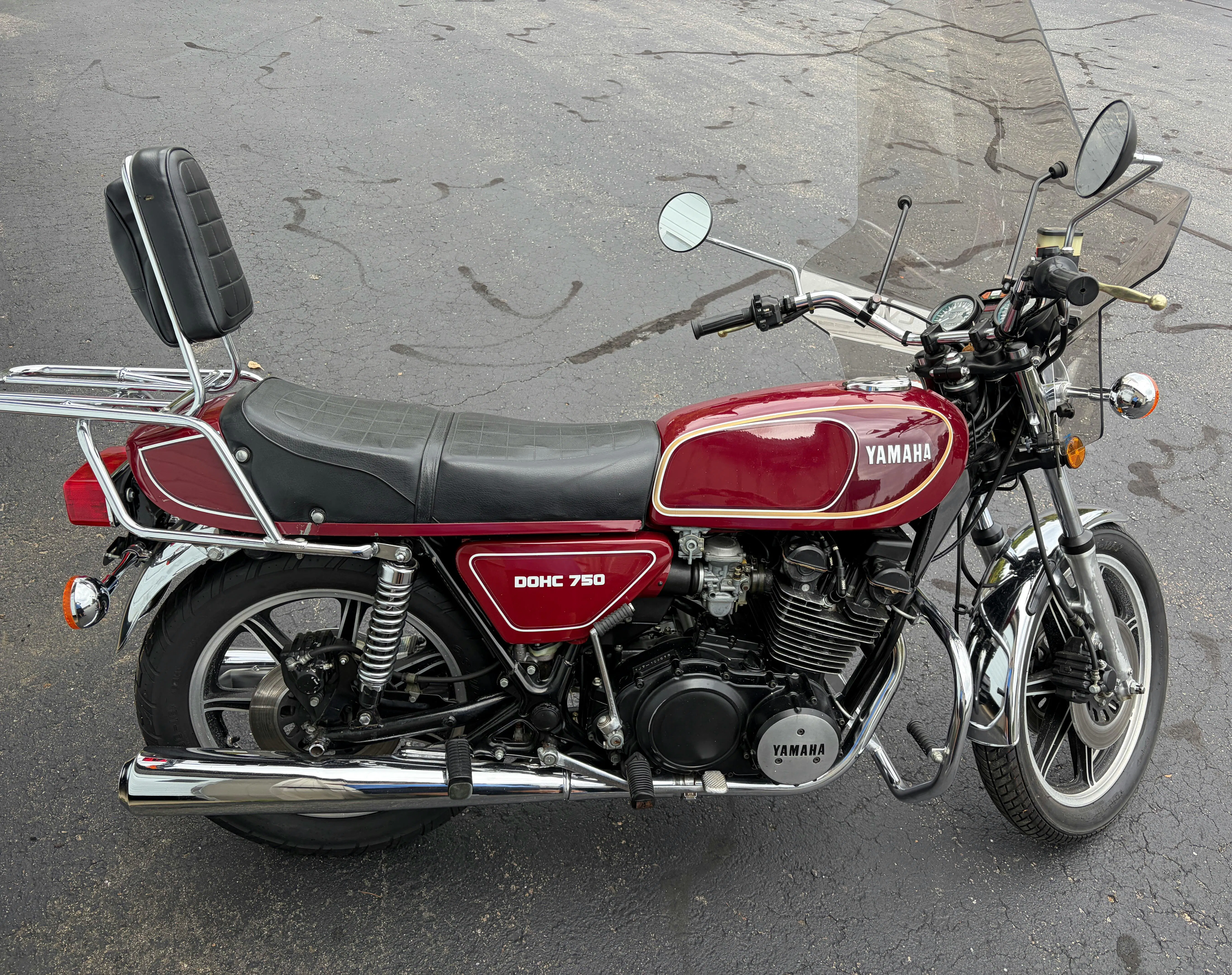 1977 Yamaha XS750